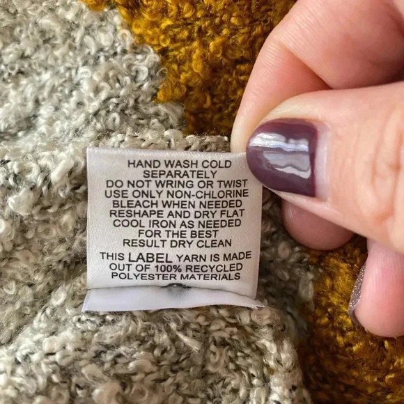 🆕Pink Rose Super Soft Striped Sweater L🆕 - Picture 8 of 10